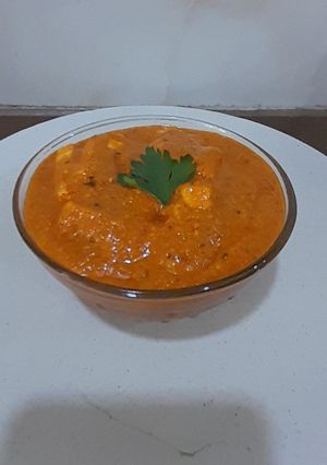 A picture of Dhaba Style Jain Paneer Butter Masala.
