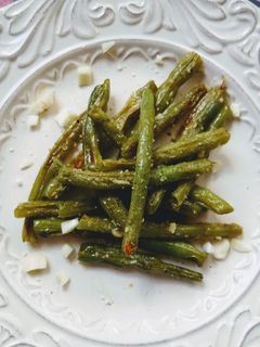 【簡易好食】蒜香起司四季豆 的食譜成品照片