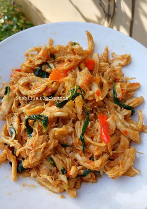 Foto resep Ayam Suwir Kemangi