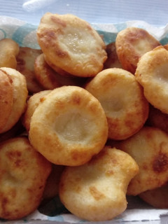 Krumplis pogácsa maradék krumplipüréből recept fotója