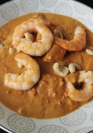 Une photo de Curry de patate douce aux crevettes