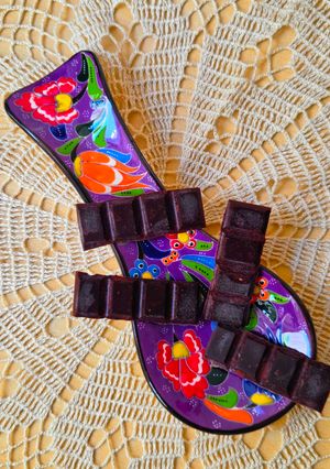Una foto de Chocolatinas con pasas de uva rubias 🍫 low carb 🍫 sin edulcorante ni refinados