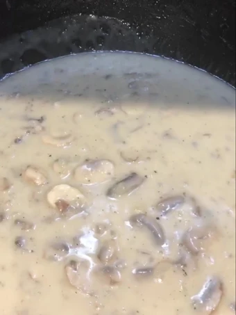 Easy Steps to Make Mushroon Gravy for Poutine the Delicious Makes you drool