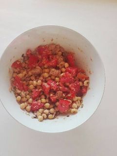 Foto di Insalata di ceci e gamberetti