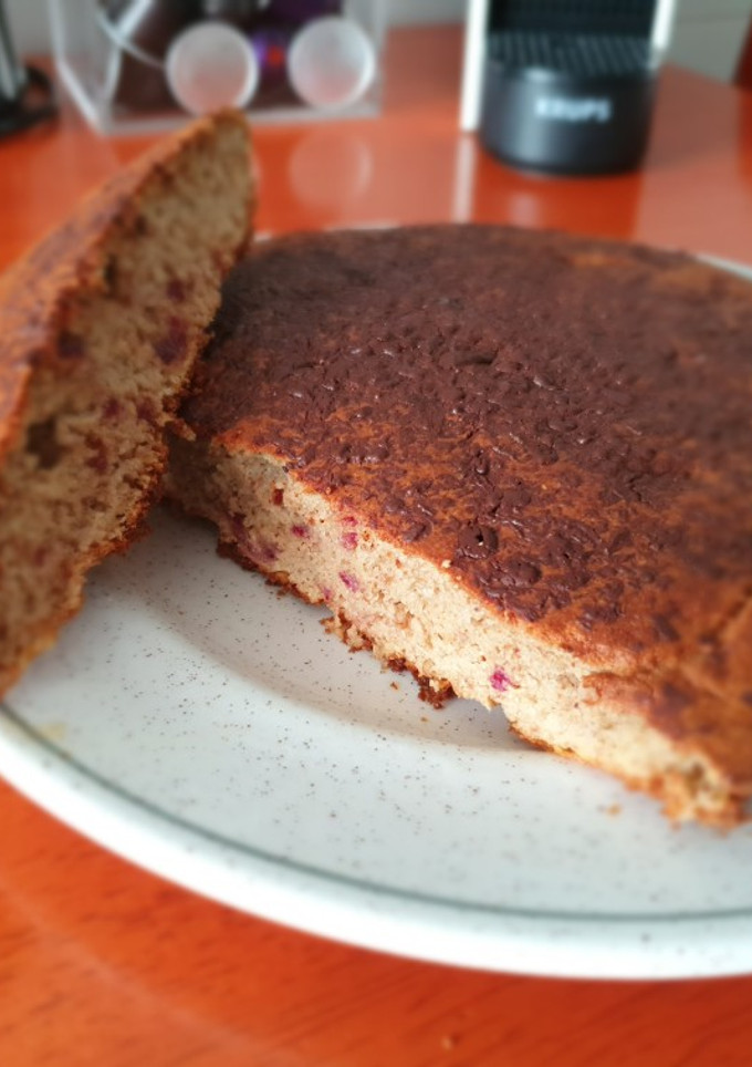 Una foto de Bizcocho de plátano y dátiles