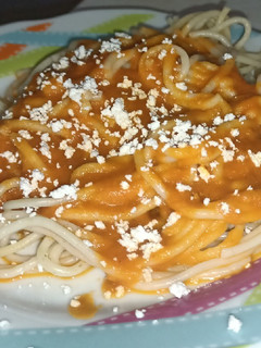 Una foto de Pasta con salsa de jitomate