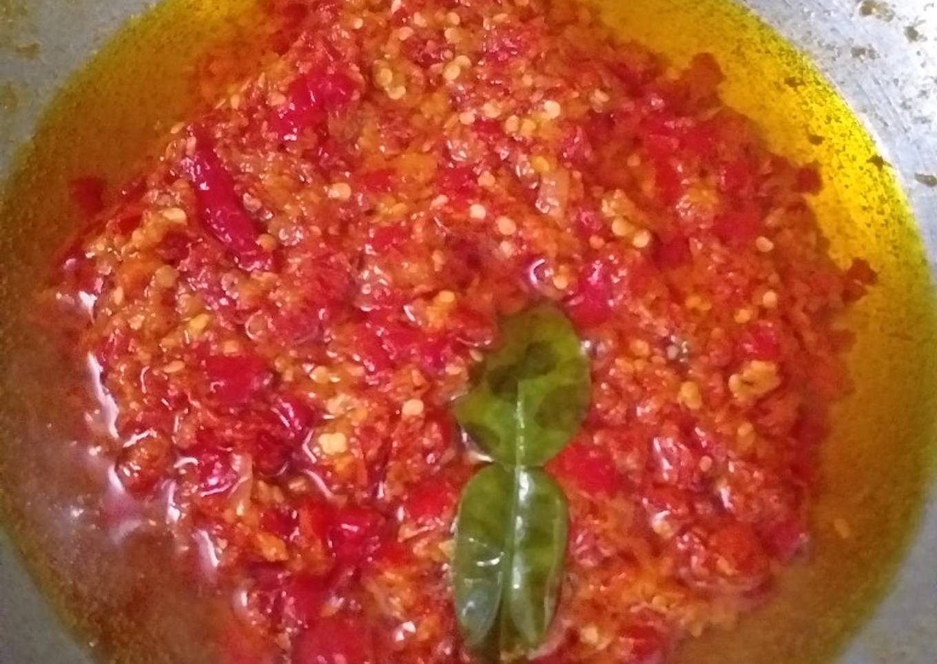 Sambalado merah