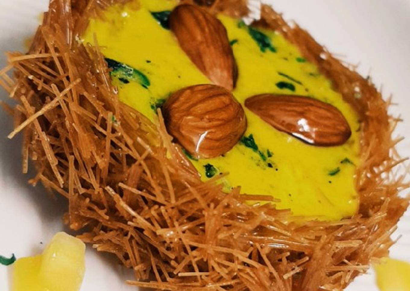 Vermicilli mango rabdi nest