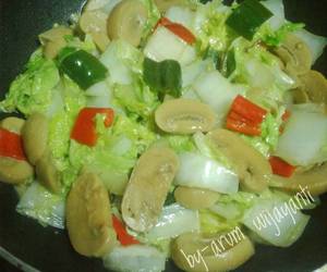 Resep mudah Tumis jamur with sawi putih #bikinramadanberkesan Mantul Banget