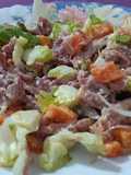 Codillo de cerdo en ensalada