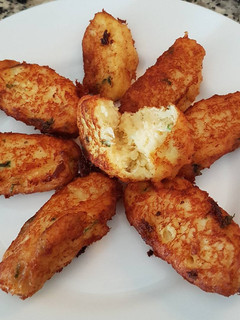 Una foto de Buñuelos de bacalao a la portuguesa