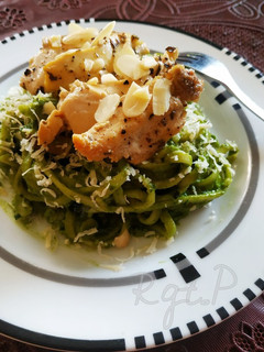 Foto resep Pesto Fettuccini with chicken breast