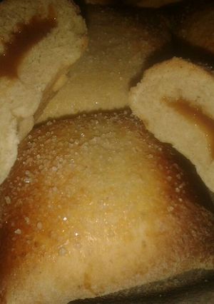 Una foto de Bolsillos de dulce de leche (facturas fáciles)
