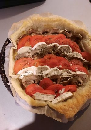 Une photo de Tarte champi-tomate-chevre