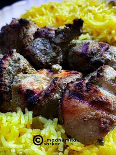 চিকেন হারিয়ালি কাবাব (chicken hariyali kabab recipe in Bengali) রেসিপির প্রধান ছবি