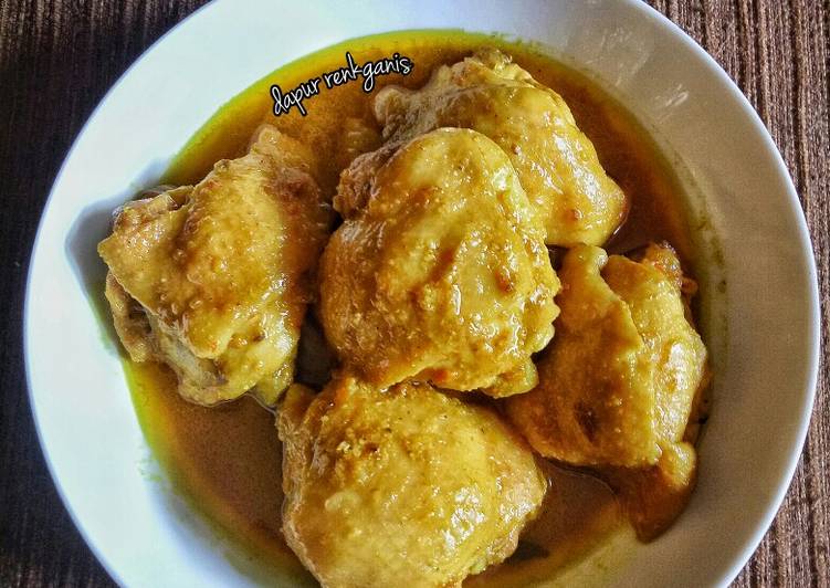 Langkah Mudah untuk Menyiapkan Ayam kuah kuning Anti Gagal