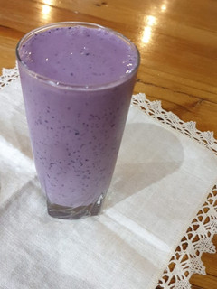 A picture of Berry ice cream smoothie.