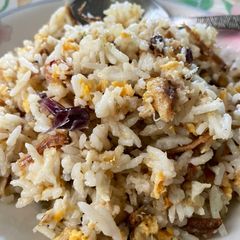 A picture of Simple fried rice.