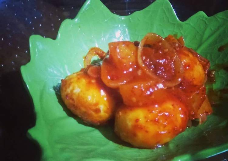 Resep Telur Ayam Sawos Habang yang praktis
