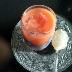 A picture of Mixed Fruit juice with Gondkateera.