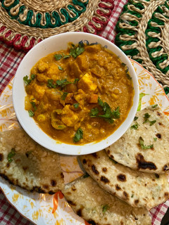 શાહી પનીર (Shahi Paneer Recipe In Gujarati) રેસીપી મુખ્ય ફોટો