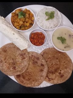 પુરણપોળી (Puran Poli Recipe In Gujarati) રેસીપી મુખ્ય ફોટો