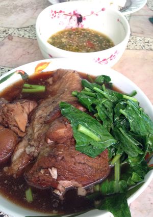 รูปของ ขาหมูพะโล้