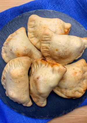 A picture of Mini Panzerotti Appetizers in the Air Fryer.