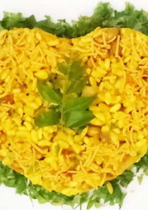 A picture of Murmure Ki Chatpati.