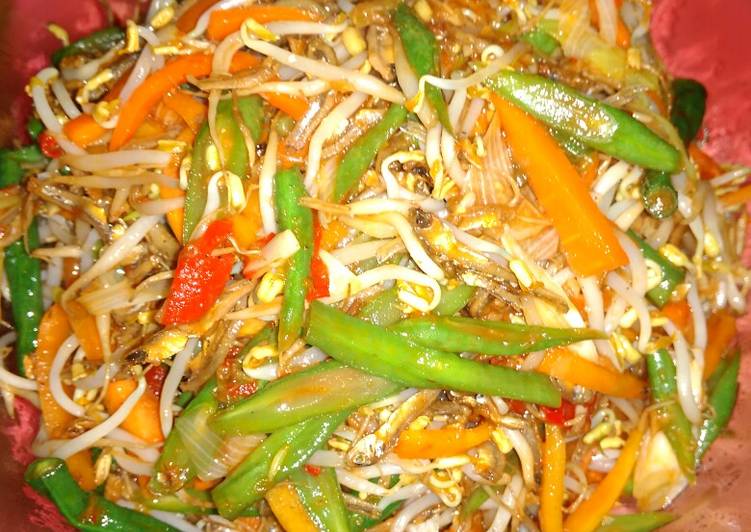 Langkah Mudah untuk memasak Cah tauge teri asin Lezat