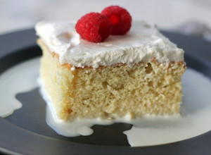 Una foto de Torta de tres leches