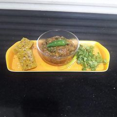 A picture of Baingan ka bharta.