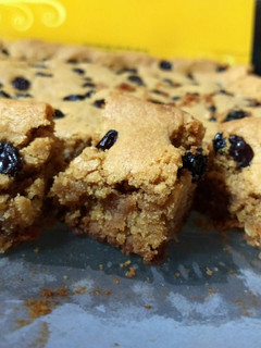 Foto resep Blondie-Brownies #KusukaNGEMIL #pekaninspirasi #cookpadcommunity