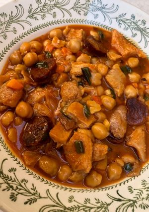Una foto de Callos con sofrito !