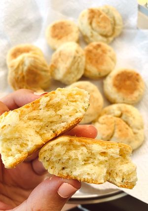 Una foto de 🧀 Scones de queso 🧀