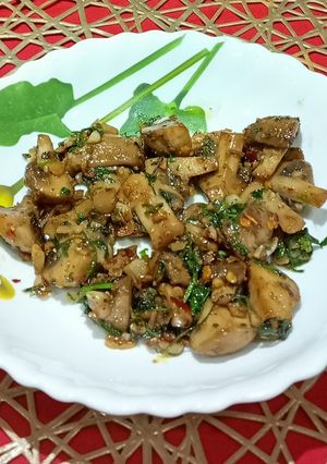 A picture of Butter Garlic Mushrooms.