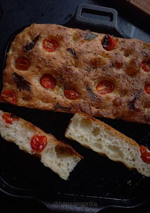 Foto resep Sourdough Focaccia Bread