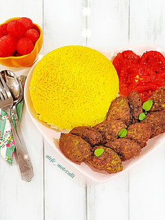 عکسی از دستور کتلت با عطر آویشن (شام فوری)