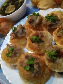 ফুচকা (fuchka recipe in Bengali) রেসিপির প্রধান ছবি