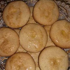 A picture of Naan khatae.