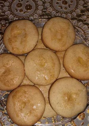 A picture of Naan khatae.