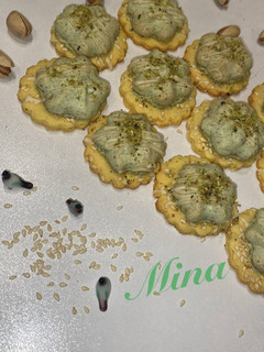 عکسی از دستور شیرینی بیسکو پسته