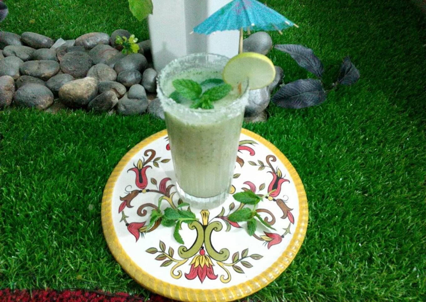 Raw mango with a coconut drink