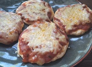 Una foto de Pizzetas de papas
