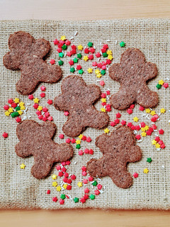 Una foto de Galletitas navideñas inclusivas 🤶🏻 para que nadie se quede sin sus galletas en Navidad 🤶🏻