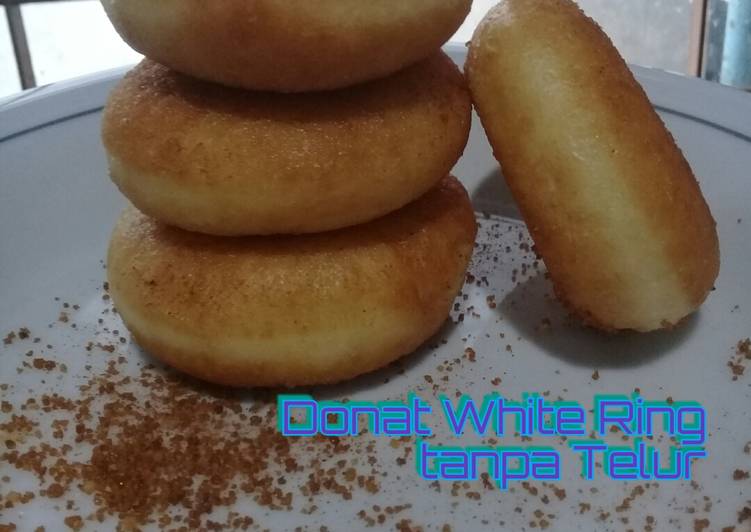 Donat white ring tanpa telur