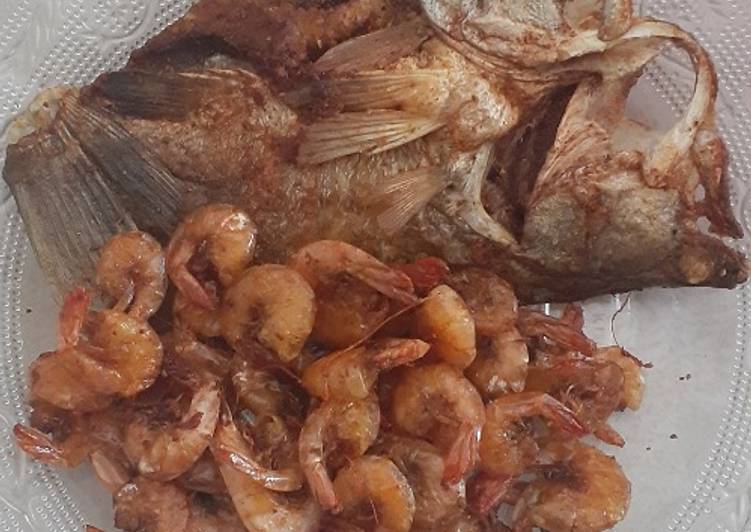 Easiest Way to Cook Tasty 58. Ikan dan udang goreng