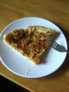 A picture of Easy Caramelized Onion Tart.