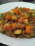 Receta fácil de lentejas francesas con ajo y hierbas