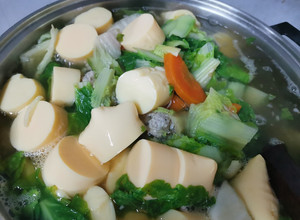 รูปของ แกงจืดเต้าหู้​ หมูสับ